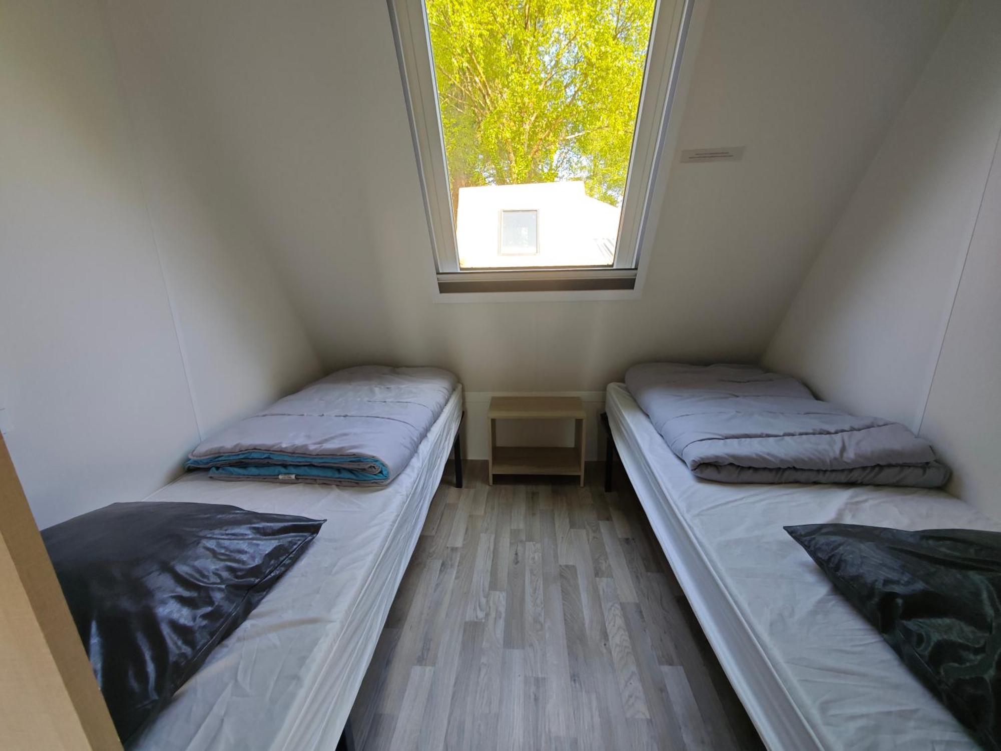 Camping Le Val Aux Fees - Broceliande Concoret Номер фото